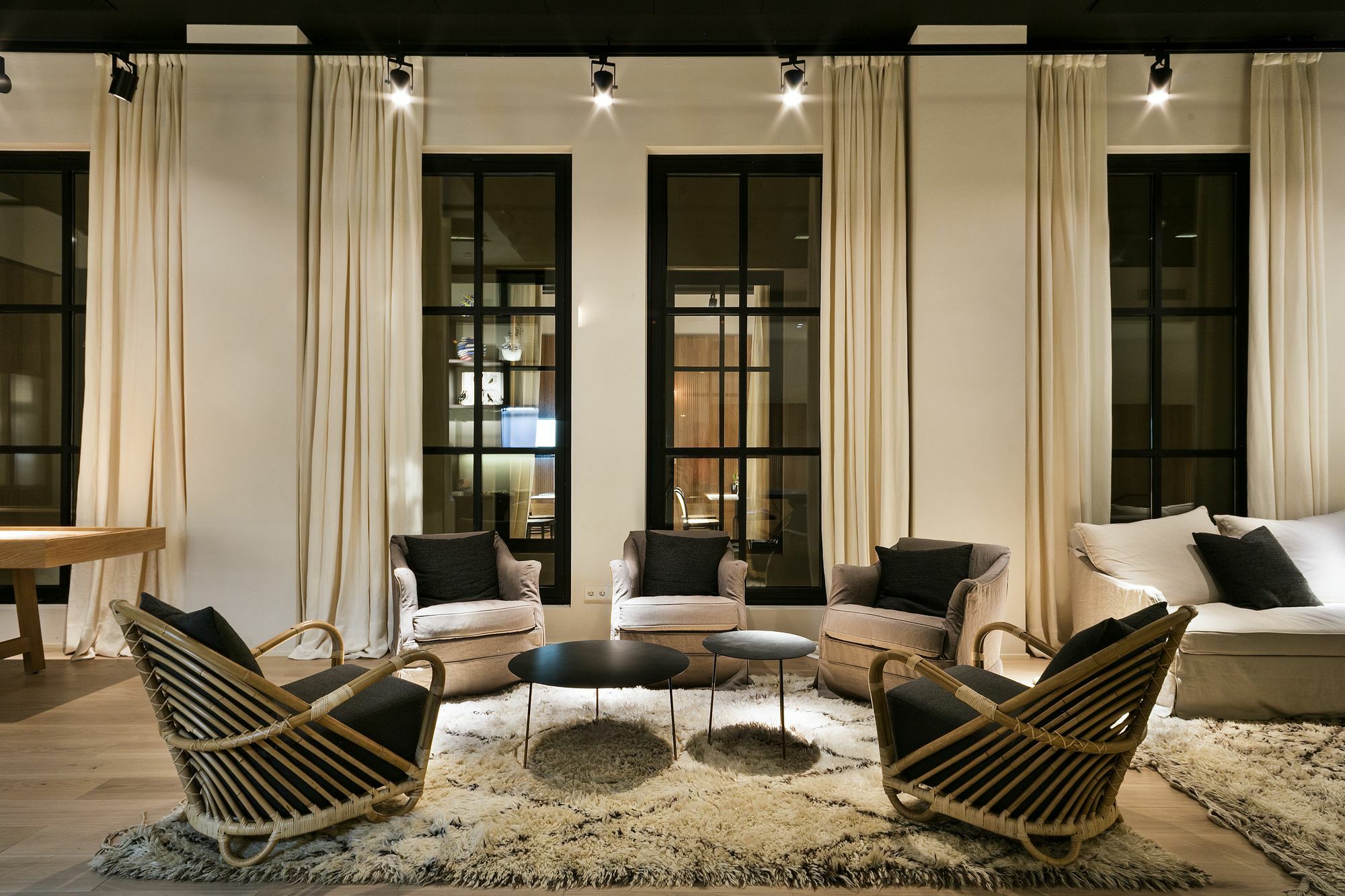 Yurbban Passage Hotel & Spa Барселона Экстерьер фото