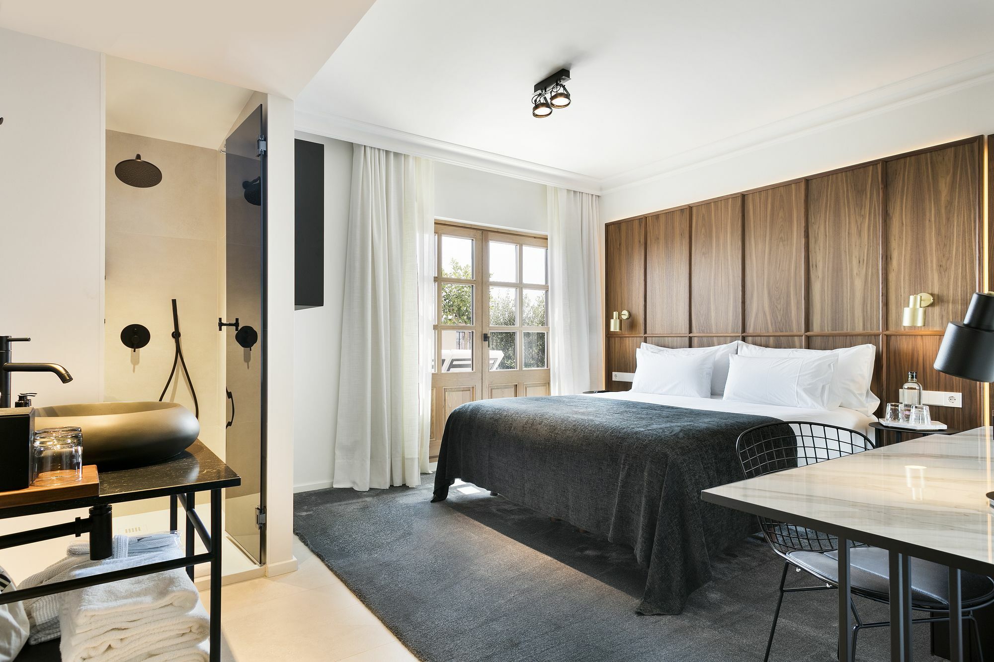 Yurbban Passage Hotel & Spa Барселона Экстерьер фото